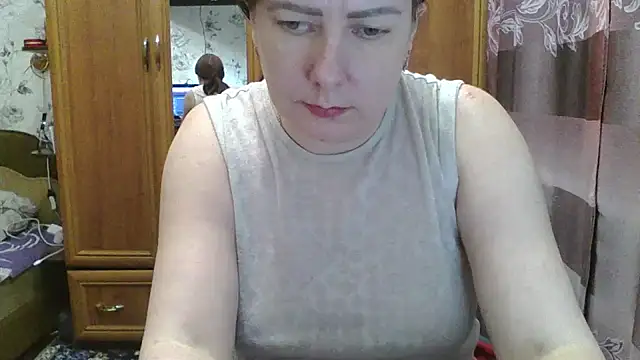 Snapshot of SophieNightAh chatting on February 2025 03:17:02 PM SophieNightAh online show from February 2025 03:17:02 PM