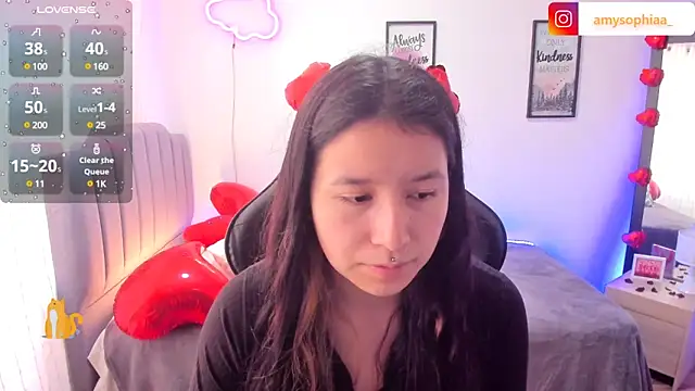 Snapshot of Amy_joones chatting on February 2025 01:33:02 PM Amy joones online show from February 2025 01:33:02 PM