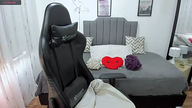 Snapshot of Amy_joones chatting on September 2025 11:57:01 AM Amy joones online show from September 2025 11:57:01 AM