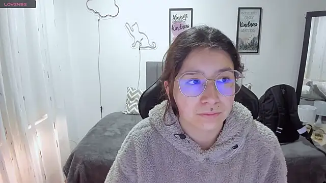 Snapshot of Amy_joones chatting on October 2025 12:14:02 PM Amy joones online show from October 2025 12:14:02 PM