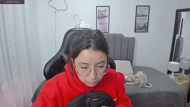 Snapshot of Amy_joones chatting on November 2025 12:39:02 PM Amy joones online show from November 2025 12:39:02 PM