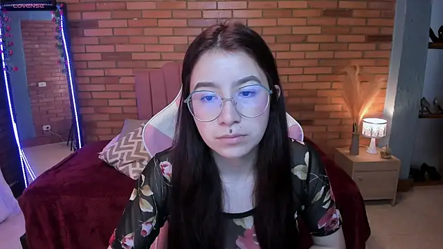 Amy joones online show from June 2026 11:34:01 AM