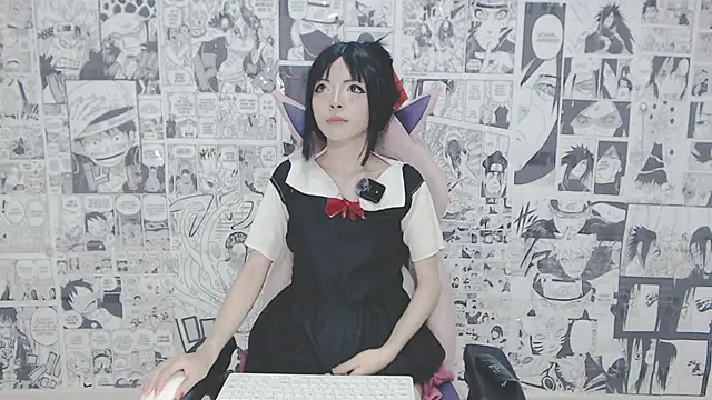 Snapshot of Miahparker chatting on October 2025 06:24:02 AM Miahparker online show from October 2025 06:24:02 AM