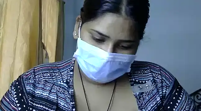 Snapshot of cutelady65 chatting on February 2025 06:04:01 AM cutelady65 online show from February 2025 06:04:01 AM