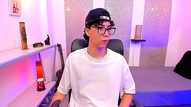 Nikolay Gregori online show from October 2025 04:22:02 AM