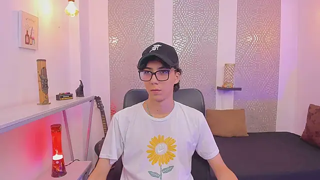 Nikolay Gregori online show from October 2025 04:12:01 AM