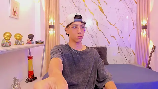 Nikolay Gregori online show from March 2026 04:06:02 AM