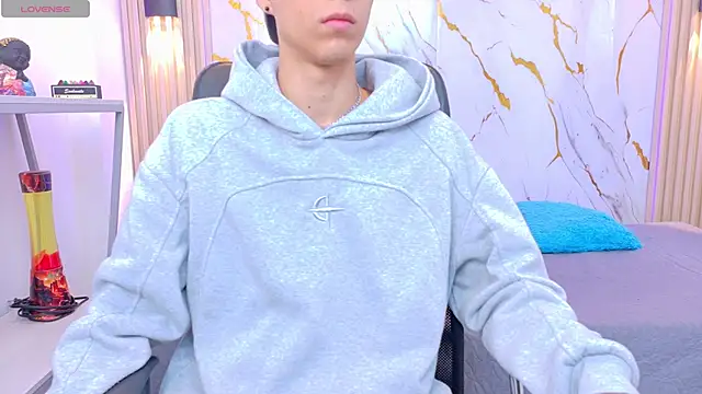Nikolay Gregori online show from June 2026 04:01:02 AM