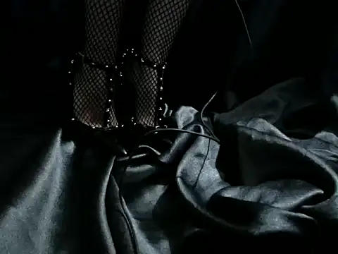 Snapshot of AshleyEasyFry chatting on February 2026 04:47:02 PM AshleyEasyFry online show from February 2026 04:47:02 PM