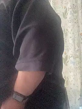 Miguel16i online show from March 2025 06:31:01 PM