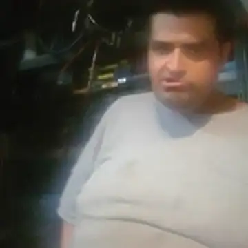 Miguel16i online show from April 2026 06:28:01 AM