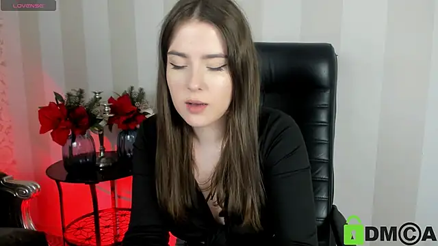 Haley Gars online show from October 2025 01:53:02 PM