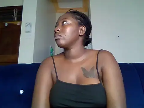Snapshot of choco_dimples chatting on December 2024 03:27:01 PM choco dimples online show from December 2024 03:27:01 PM