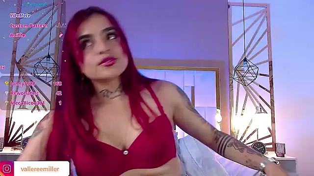 Snapshot of valeriee_millerr_ chatting on December 2024 06:49:01 PM valeriee millerr online show from December 2024 06:49:01 PM