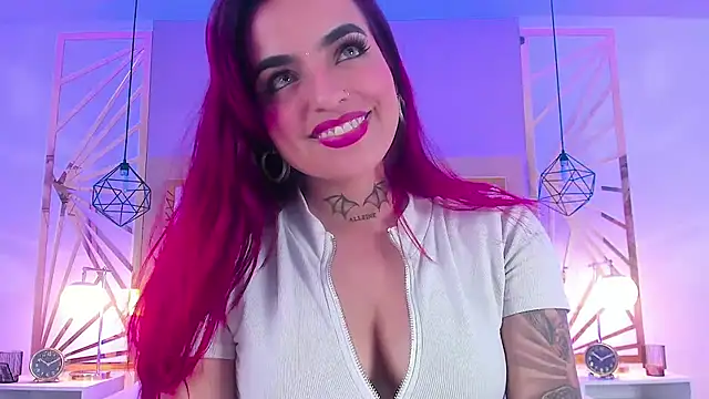 Snapshot of valeriee_millerr_ chatting on December 2024 06:27:02 PM valeriee millerr online show from December 2024 06:27:02 PM