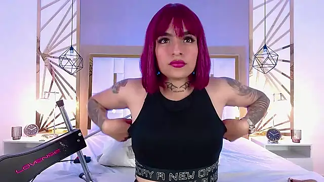 Snapshot of valeriee_millerr_ chatting on January 2025 05:21:02 PM valeriee millerr online show from January 2025 05:21:02 PM
