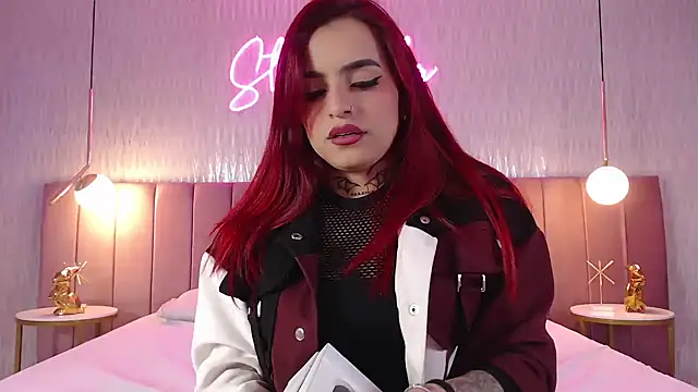 Snapshot of valeriee_millerr_ chatting on January 2025 06:09:02 PM valeriee millerr online show from January 2025 06:09:02 PM
