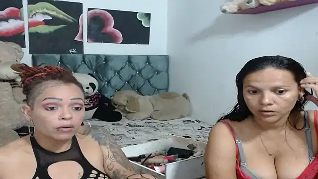 Snapshot of manzanahot9 chatting on January 2025 07:59:02 PM manzanahot9 online show from January 2025 07:59:02 PM