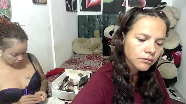 Snapshot of manzanahot9 chatting on February 2025 07:27:02 AM manzanahot9 online show from February 2025 07:27:02 AM