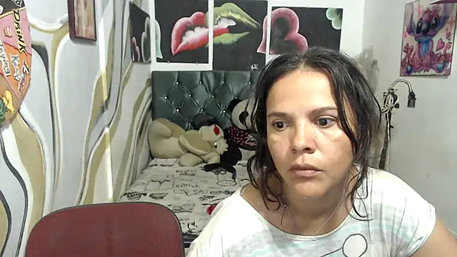 Snapshot of manzanahot9 chatting on June 2026 12:09:02 PM manzanahot9 online show from June 2026 12:09:02 PM