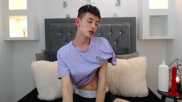 MaikCarver online show from January 2025 04:18:01 AM