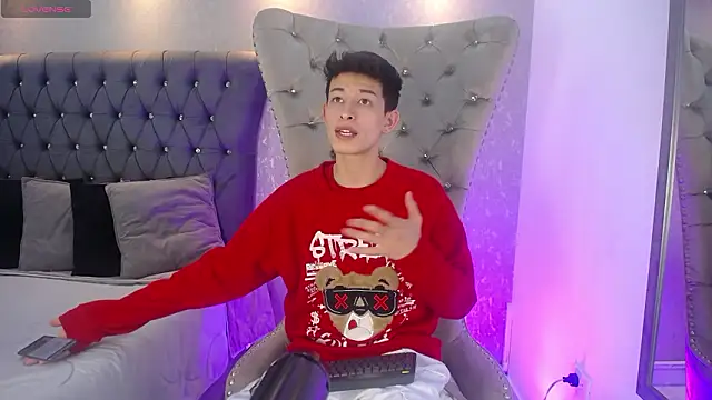 MaikCarver online show from February 2026 04:27:01 AM