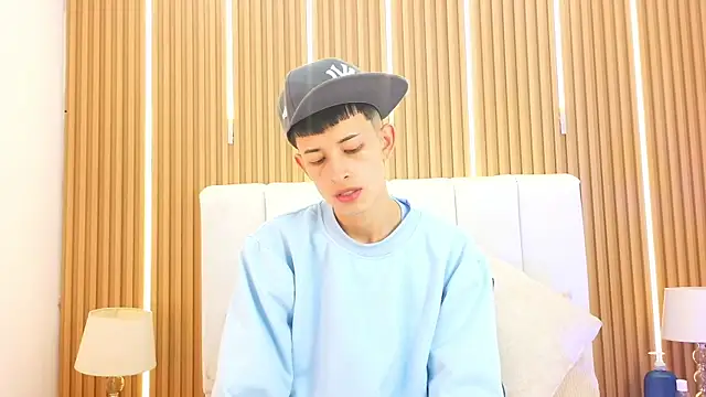 MaikCarver online show from July 2026 04:32:02 AM