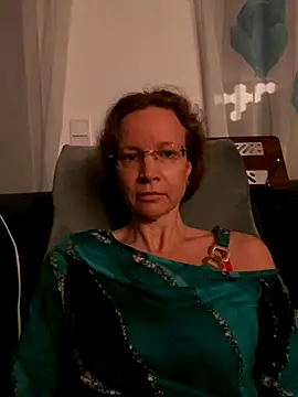 AnnikaRose online show from November 2025 06:47:02 AM