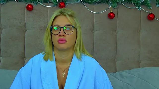 MariaNeumann online show from December 2025 06:20:02 AM