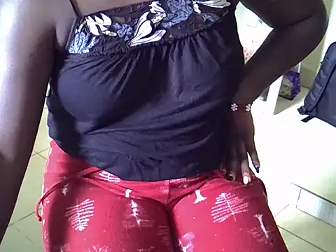 Snapshot of sweet_vine chatting on June 2026 01:24:02 PM sweet vine online show from June 2026 01:24:02 PM