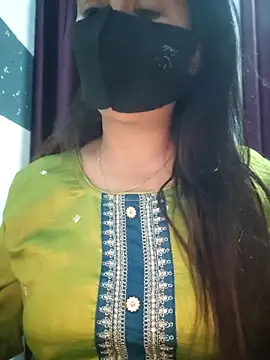 Aishwaryaa 69 online show from February 2025 06:26:02 AM