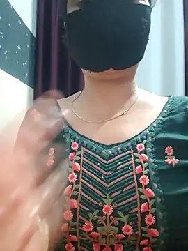 Aishwaryaa 69 online show from February 2025 05:39:02 PM