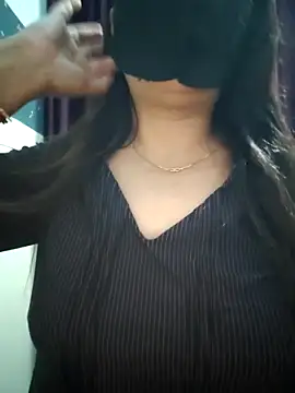 Aishwaryaa 69 online show from February 2025 03:48:02 PM