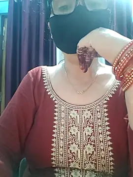 Aishwaryaa 69 online show from October 2025 01:49:02 AM