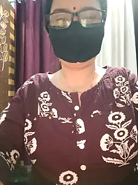 Aishwaryaa 69 online show from October 2025 12:28:02 PM