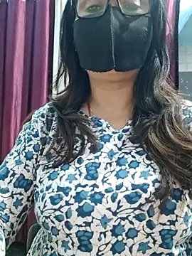 Aishwaryaa 69 online show from December 2025 09:05:02 AM