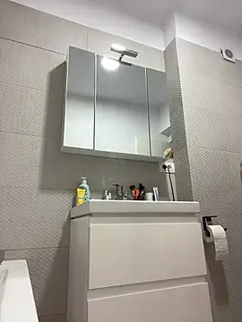 Snapshot of Chloe_Richardson chatting on March 2025 07:04:02 AM Chloe Richardson online show from March 2025 07:04:02 AM