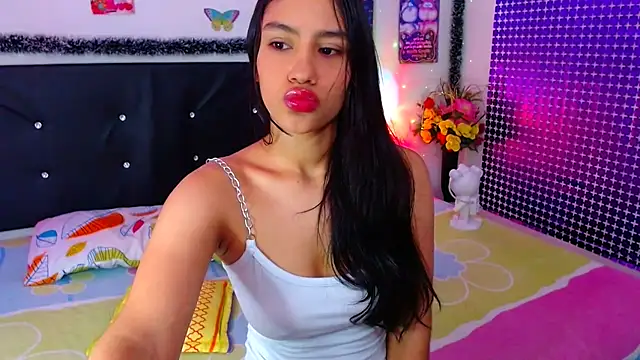 Snapshot of pleasure_and_fantasy chatting on March 2025 10:29:01 AM pleasure and fantasy online show from March 2025 10:29:01 AM
