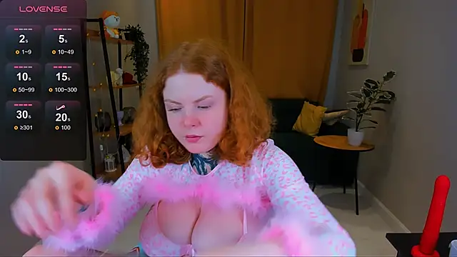 Snapshot of Cassie_xKiss chatting on February 2025 08:26:01 PM Cassie xKiss online show from February 2025 08:26:01 PM