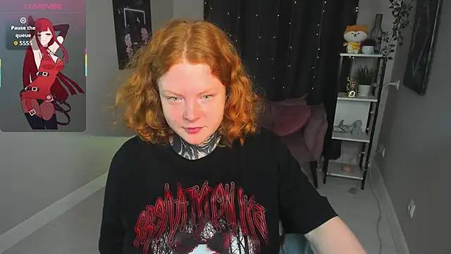 Snapshot of Cassie_xKiss chatting on September 2025 08:32:02 PM Cassie xKiss online show from September 2025 08:32:02 PM