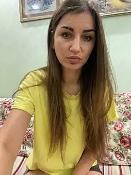 Snapshot of Lanaa19 chatting on November 2025 10:37:01 PM Lanaa19 online show from November 2025 10:37:01 PM