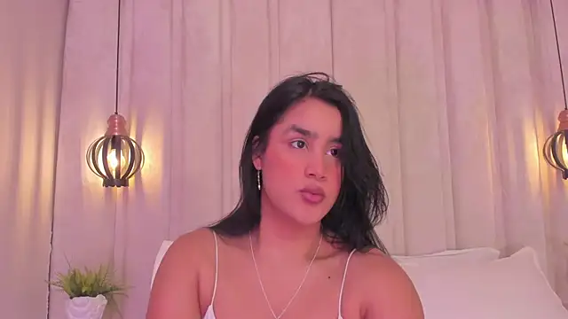 Snapshot of bonniekim_ chatting on March 2025 12:04:02 PM bonniekim online show from March 2025 12:04:02 PM