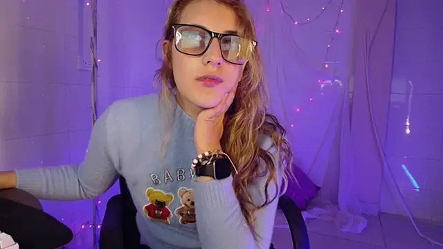 Giia paiige18 online show from January 2026 10:15:02 PM