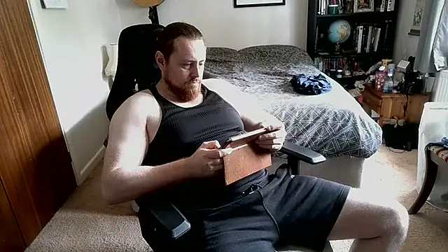 Hairy Guy30 online show from July 2026 12:36:02 PM