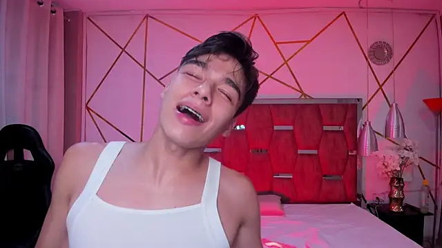 Snapshot of Gerony_ chatting on April 2026 08:39:02 PM Gerony online show from April 2026 08:39:02 PM