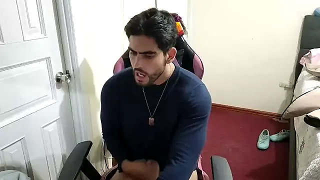 Snapshot of Jackyrose chatting on December 2025 11:21:01 PM Jackyrose online show from December 2025 11:21:01 PM