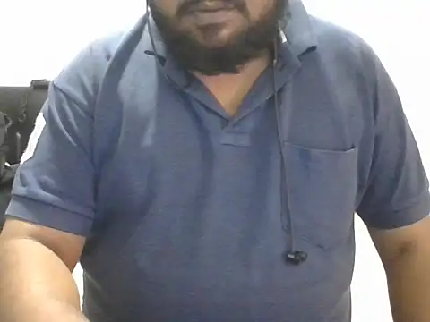 Hunk-Hand6 online show from April 2026 09:28:02 PM