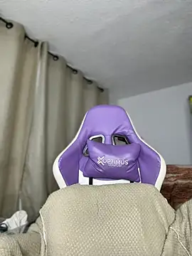 Miaa love6969 online show from February 2026 11:13:01 AM