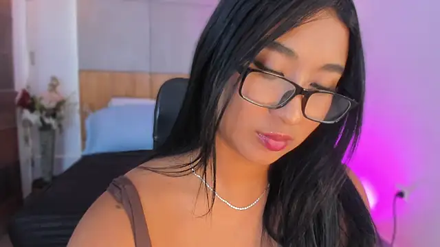 BellaHarllow online show from May 2026 07:41:01 PM