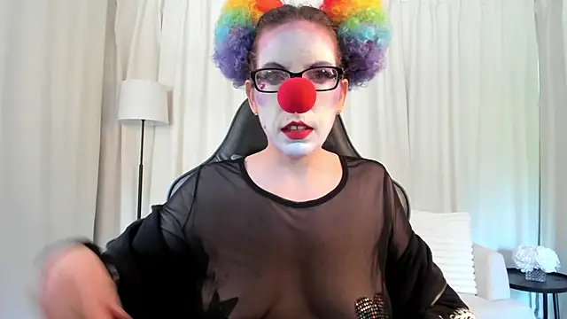 SaraDesirexo online show from May 2026 12:43:02 PM